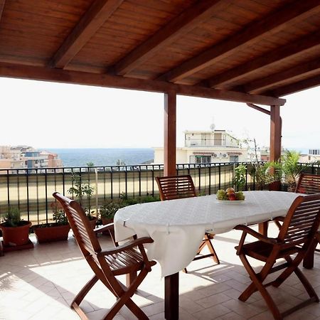 Ferienwohnung Superattico Lido di Ostia Exterior foto