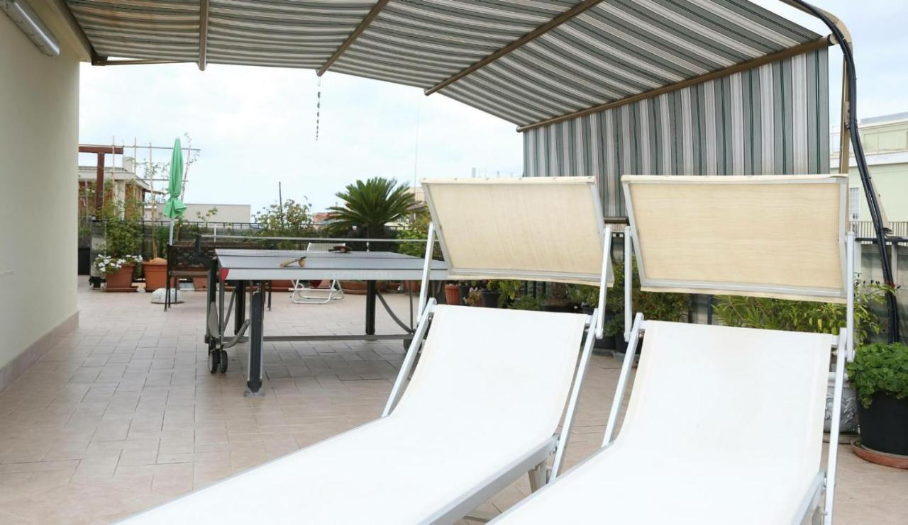Ferienwohnung Superattico Lido di Ostia Exterior foto