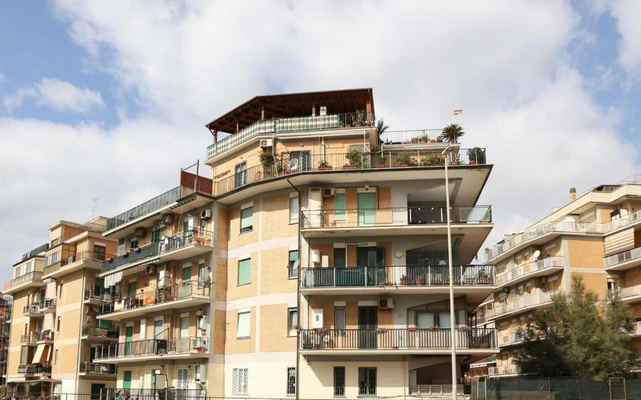 Ferienwohnung Superattico Lido di Ostia Exterior foto